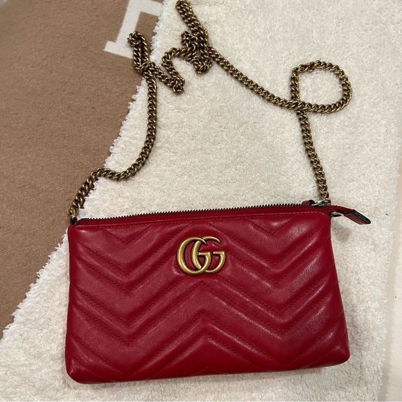Gucci Handbags - Gucci GG Marmont Chain Bag Matelasse Mini Red